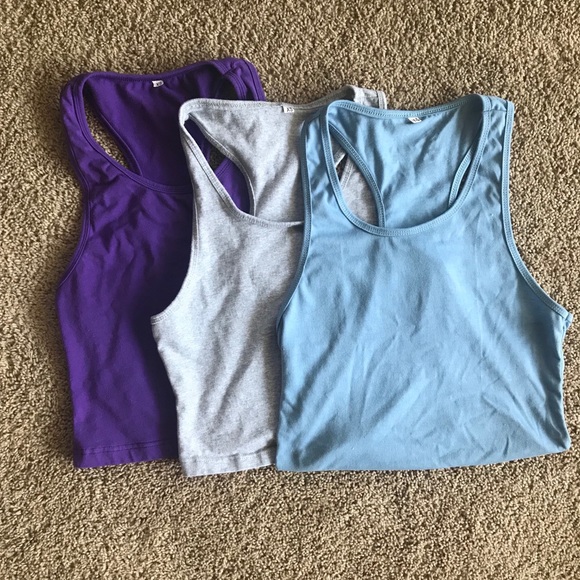 Mid-Cropped Tank Grey - Picture 2 of 4